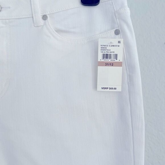 Vince Camuto - Skinny Jeans Size: 31/12  32/14  Color: Ultra White - Picture 5 of 9